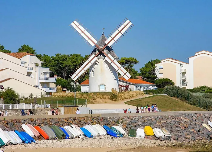 Feriehus 3 Bedroom Amazing In