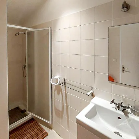 Ferienhaus Beautiful In With Wifi Jard-sur-Mer